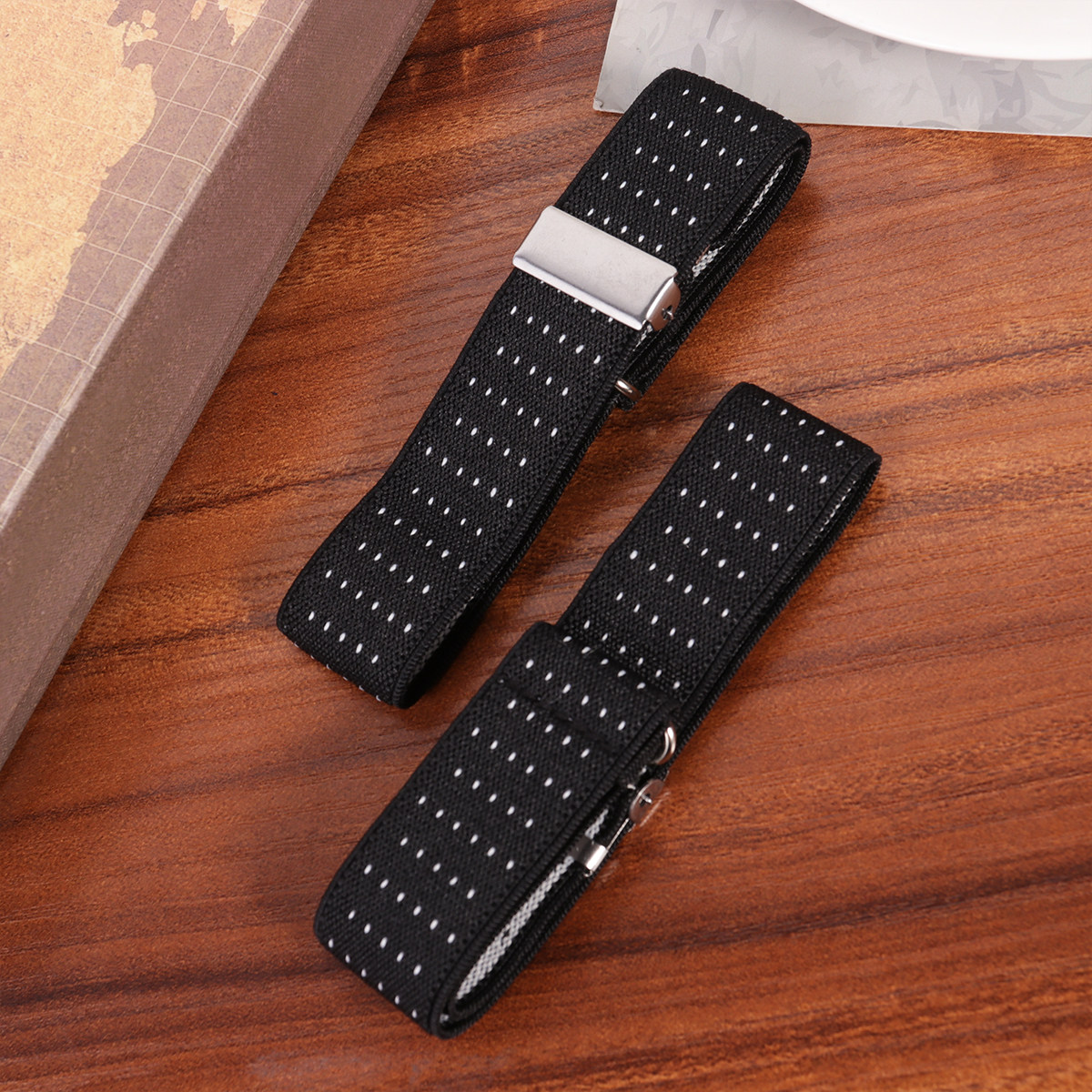 1Pair Anti Slip Shirt Armband  - Men Formal Wear Shirts ulasan dan harga