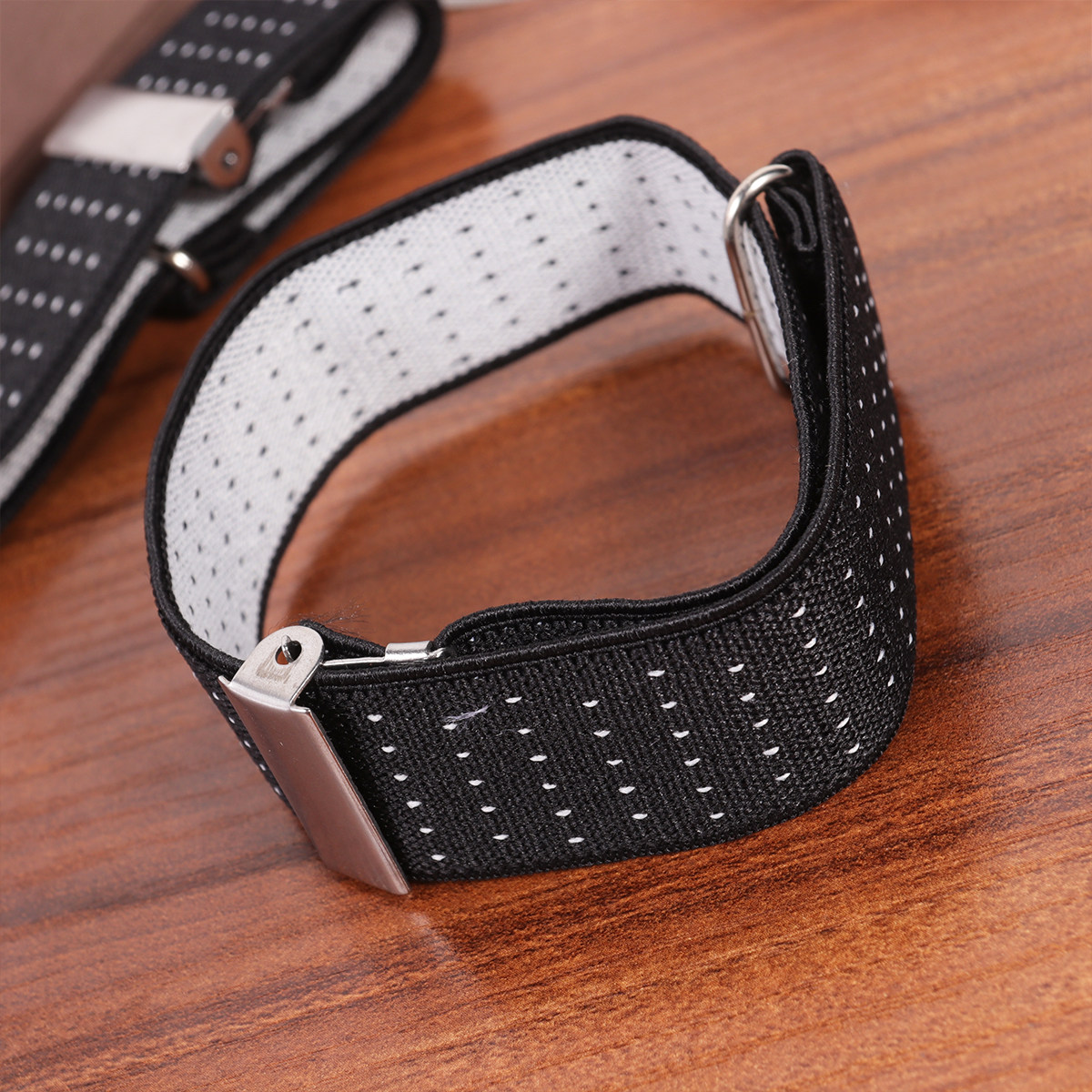 1Pair Anti Slip Shirt Armband  - Men Formal Wear Shirts ulasan dan harga